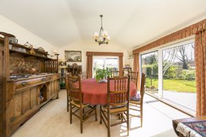 Dining Room- click for photo gallery